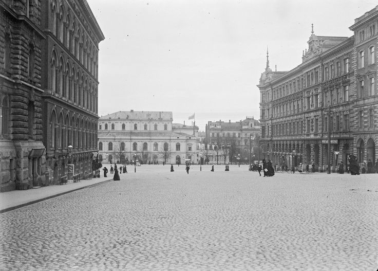 Erottaja Square