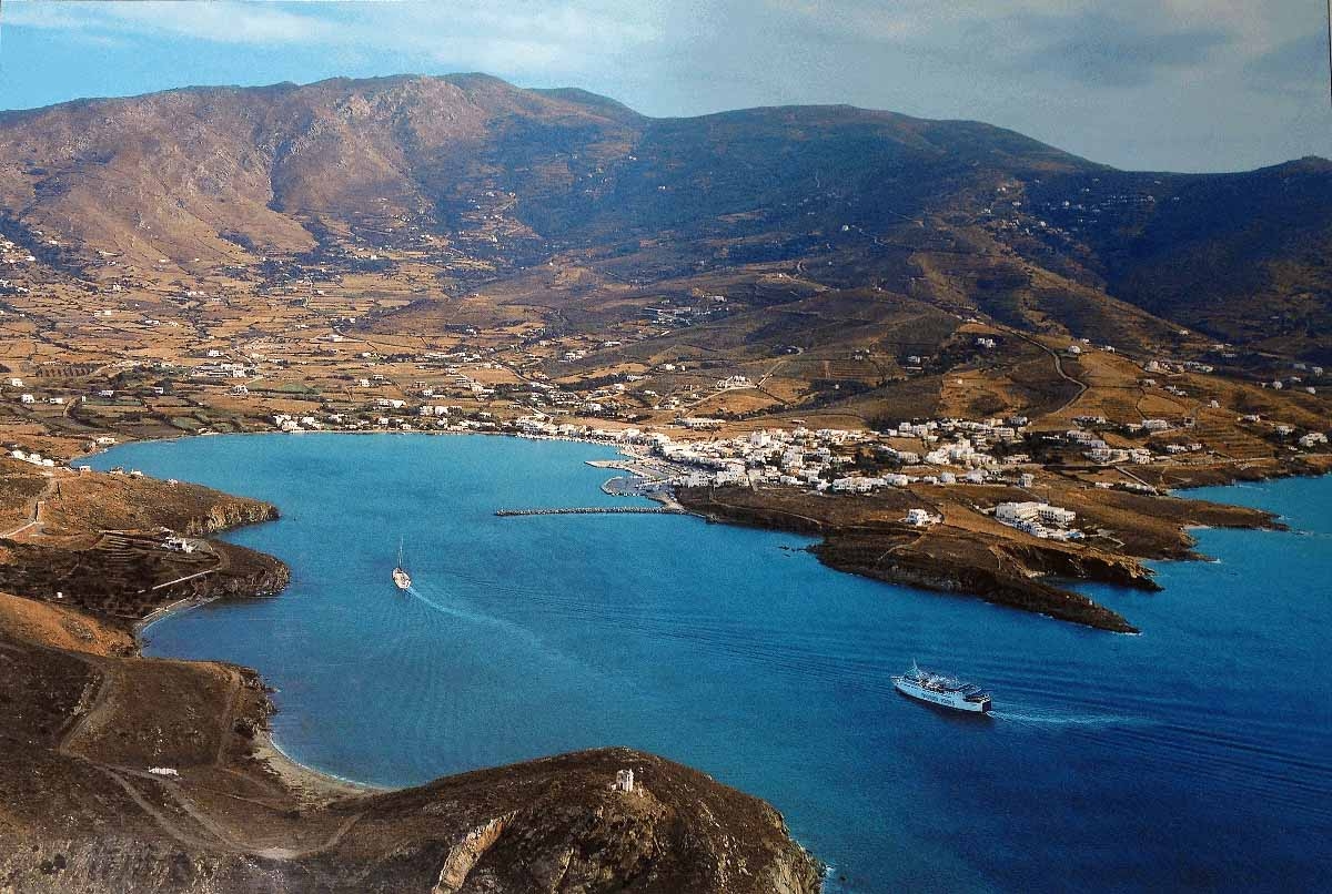 Gavrio Port