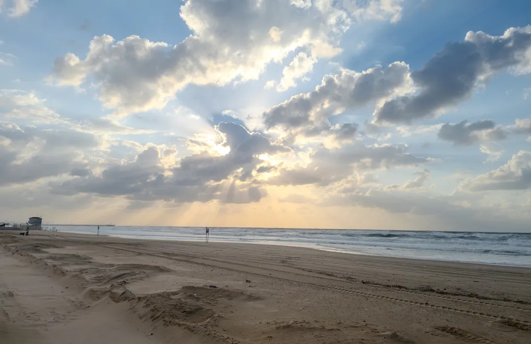 Mei Ami Beach