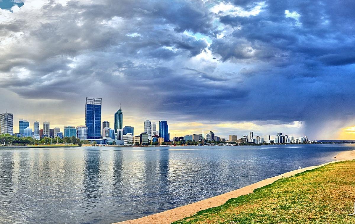 Skyline di Perth e Fiume Swan