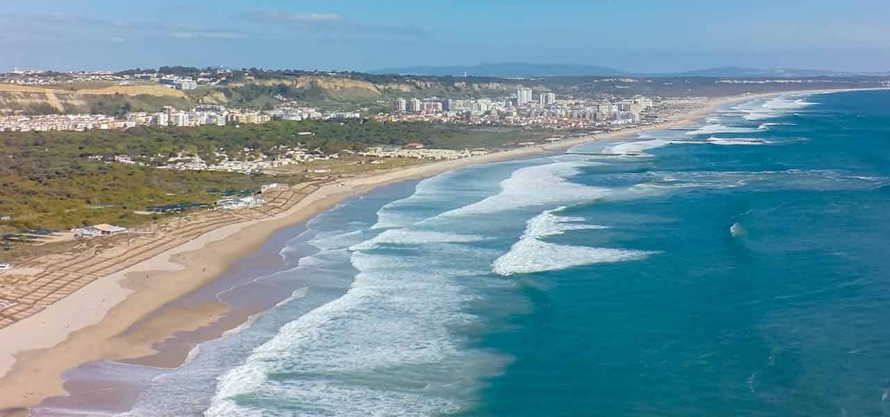 Costa da Caparica Coastline