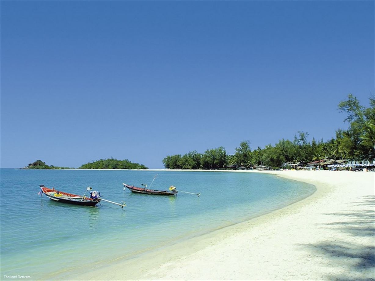Choeng Mon Beach
