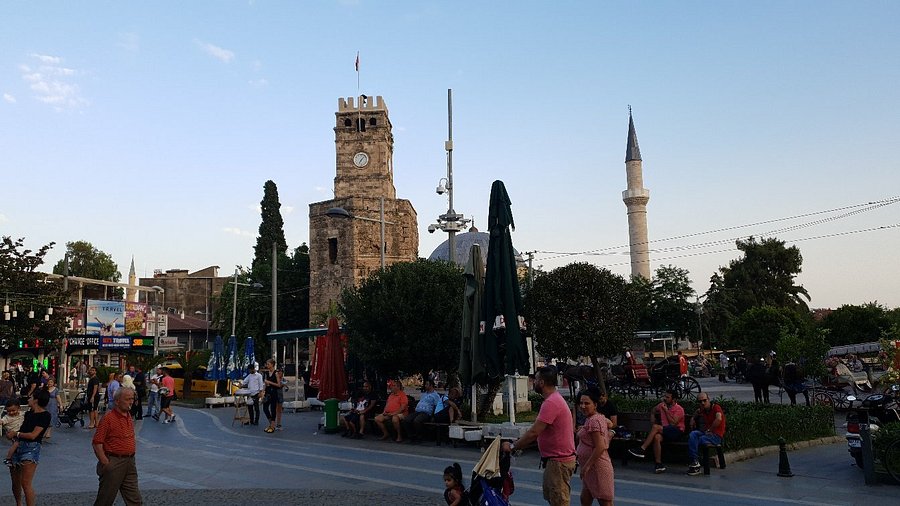 Ataturk Boulevard and Tabaklar Street