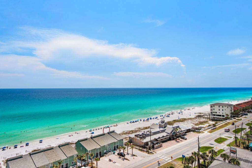 Leeward Key Miramar Beach